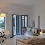 Villa Paros Isterni Magnifique Avec Piscine Vue Mer, A 3 Min De La Isterni (Paros)