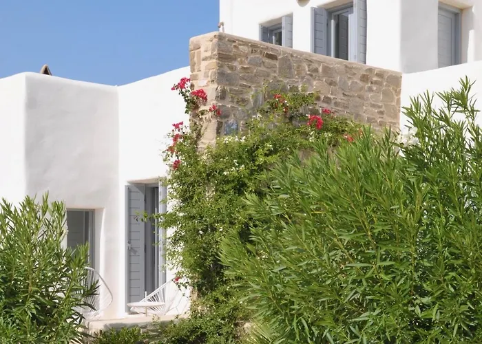 Paros Isterni Magnifique Avec Piscine Vue Mer, A 3 Min De La * Isterni (Paros)